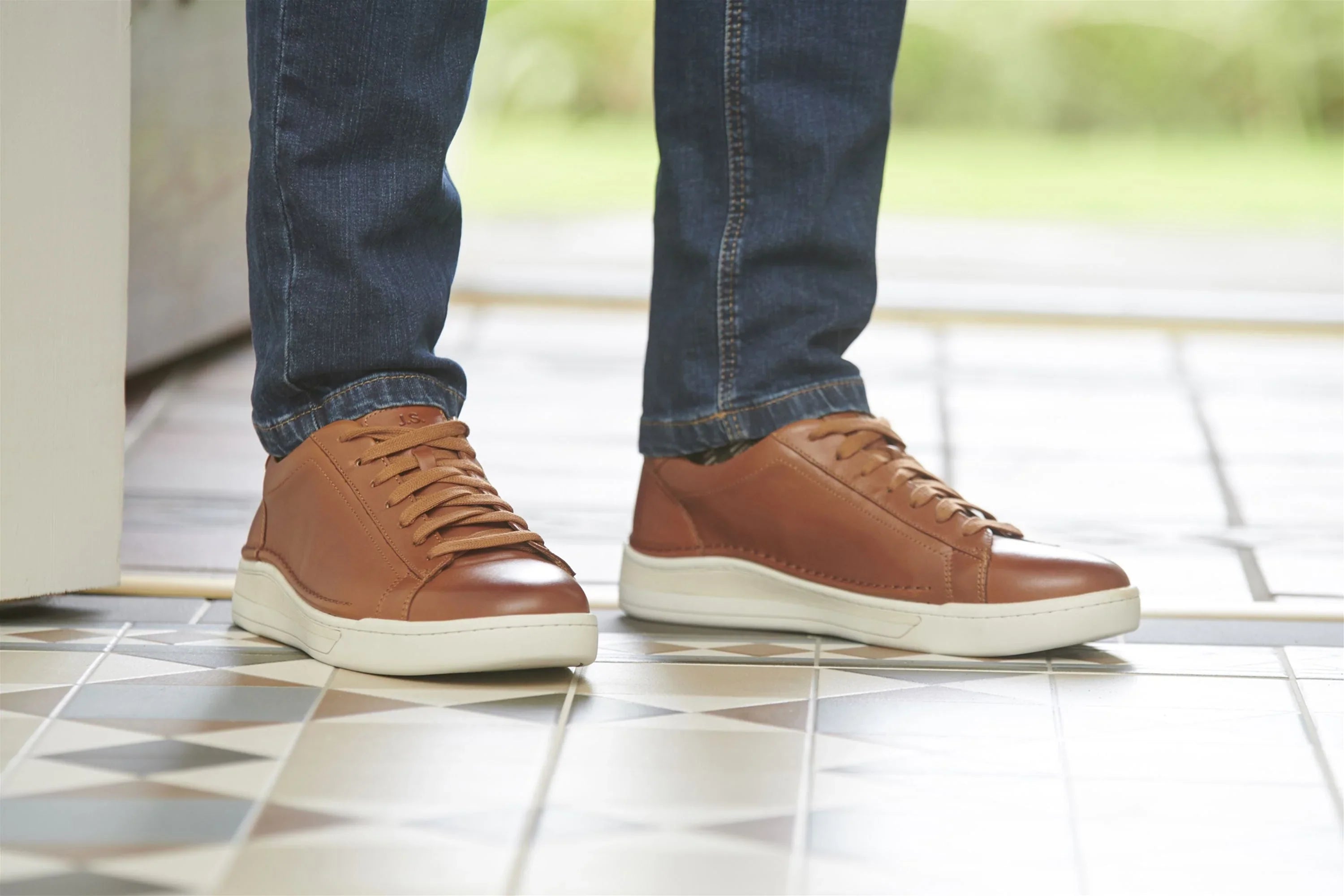 Men's Shoes